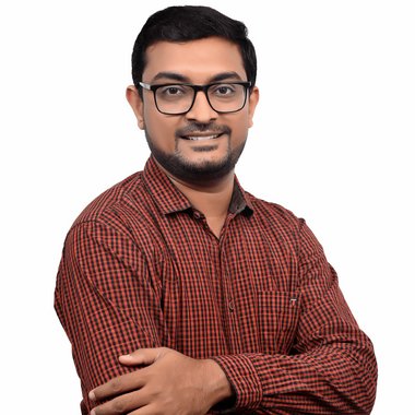 Parag S. - Freelance Logo Designer