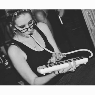Rikki B. - Freelance Video Editor