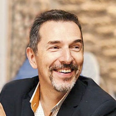 Jonathan R. - Freelance Front End Developer