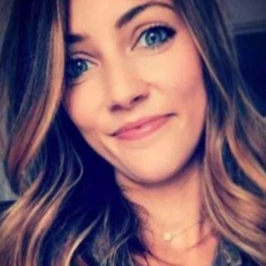 Christina D. - Freelance Web Developer