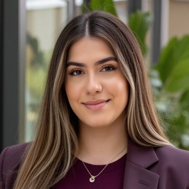 Diana T. - Freelance Copywriter