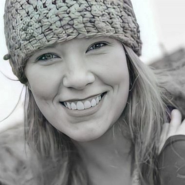 Jessica H. - Freelance Content Creator