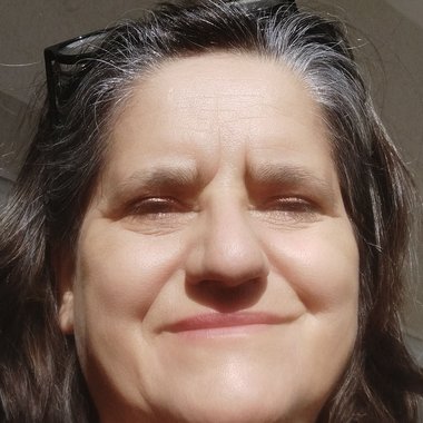 Fabienne P. - Freelance Voiceover Artist