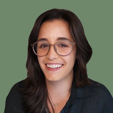 Jill H. - Freelance Graphic Designer