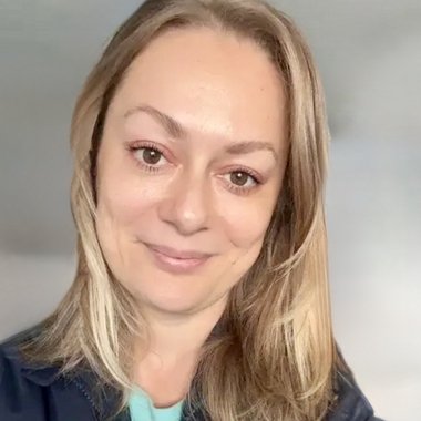 Olga R. - Freelance Marketing Consultant