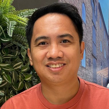 Sherwin A. - Freelance Web Designer