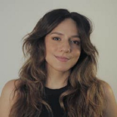 Laura H. - Freelance Designer