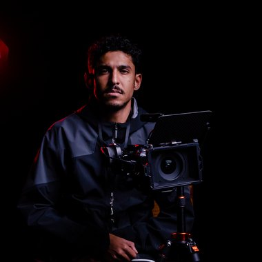 ENRIQUE S. - Freelance Camera Operator