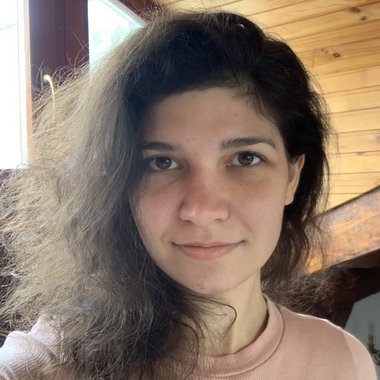 Anastasiia V. - Freelance Social Media Freelancer