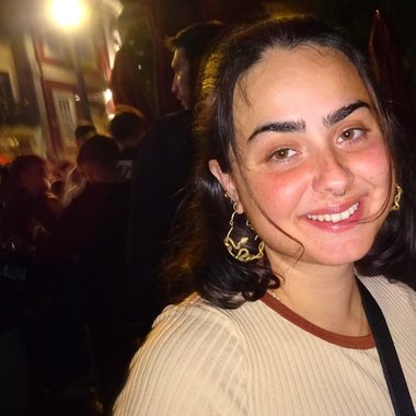 Roxanne S. - Freelance Programmer