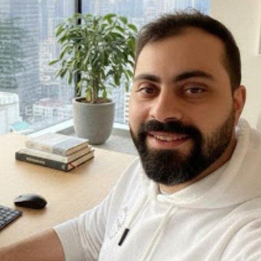 Shady H. - Freelance 3d Visualizer