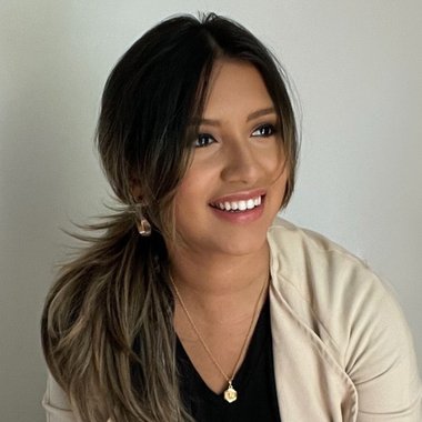 Joselin T. - Freelance Social Media Manager