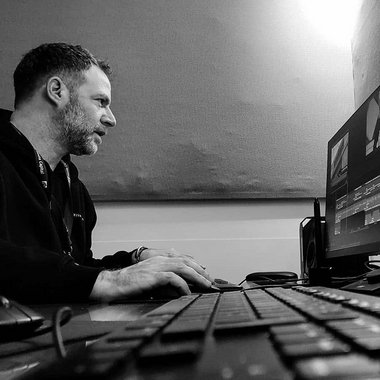 Nelson C. - Freelance Content Creator