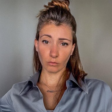 Estelle V. - Freelance 3d Designer