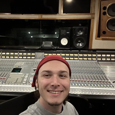 Elin E. - Freelance Sound Engineer