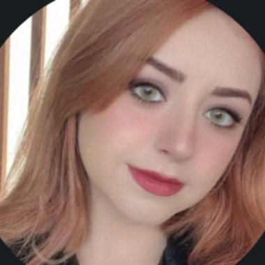 Isabel R. - Freelance Web Developer