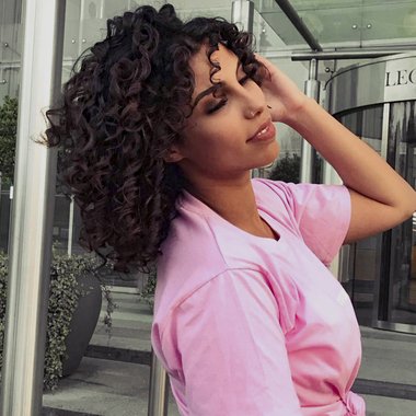 Sirine R. - Freelance Graphic Designer