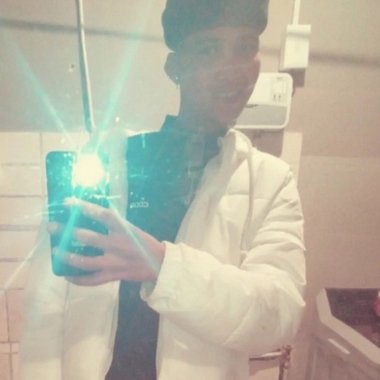 Aaron//user1338375 - Freelance 1st Assistant Director