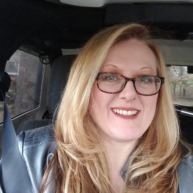 Richell S. - Freelance Copywriter