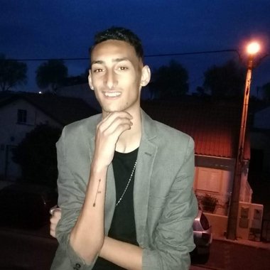 Carlos S. - Freelance Content Creator