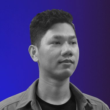 Ryan J. - Freelance Graphic Designer