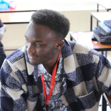 EMMANUEL M. - Freelance Graphic Designer