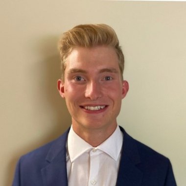 Iain O. - Freelance Artworker