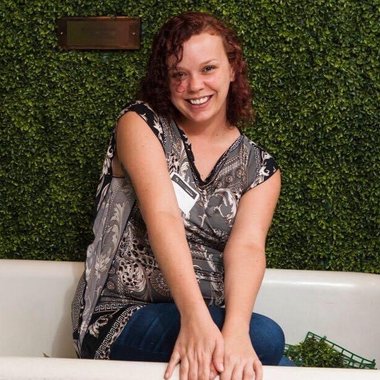 RebeccaGendreau - Freelance Graphic Designer