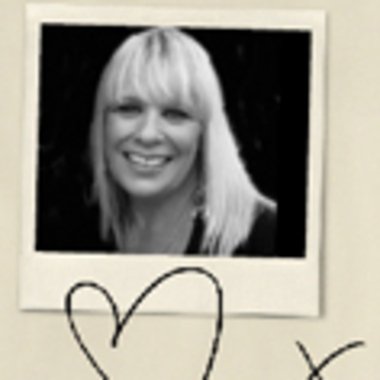 Eva K. - Freelance Designer