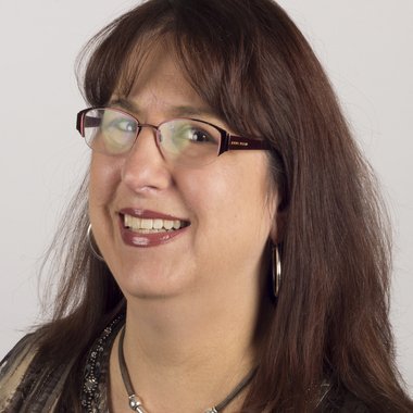 Larissa B. - Freelance Brand Designer