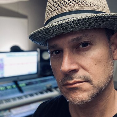 Dave A. - Freelance Video Editor