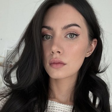 Taylor M. - Freelance Singer