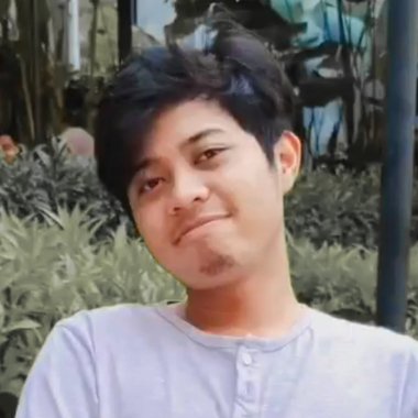 Naufal F. - Freelance Assistant Editor