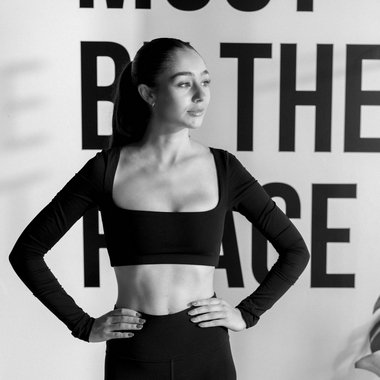 Clare W. - Freelance Content Strategist