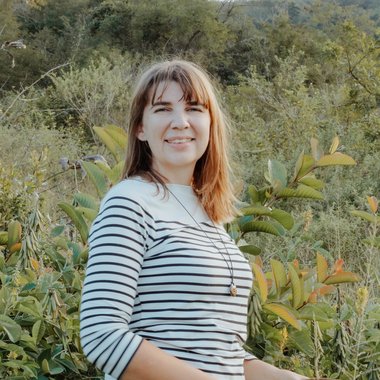 Leigh-Anne H. - Freelance Digital Marketer