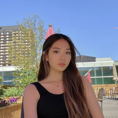 Kimberly - Freelance Marketer