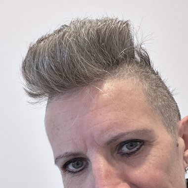 Sharon R. - Freelance Digital Marketer
