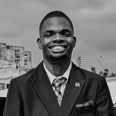 OKUEFUNA F. - Freelance Web Developer