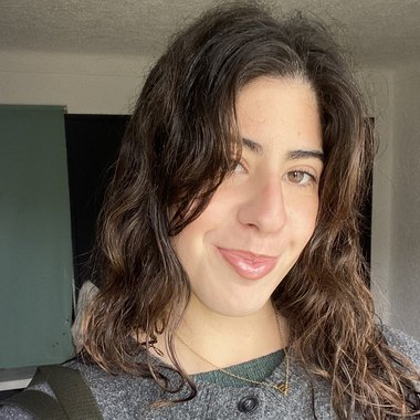 Bianca G. - Freelance Social Media Manager