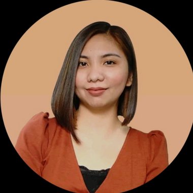 Jessa - Freelance Graphic Designer