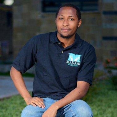 Isaac M. - Freelance Artworker