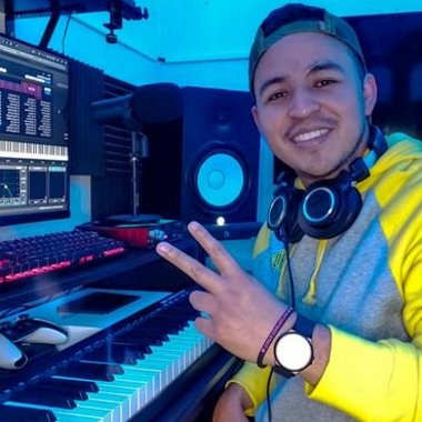 AdelmanMusic - Freelance Music Producer