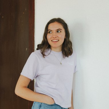 Sydney T. - Freelance Designer