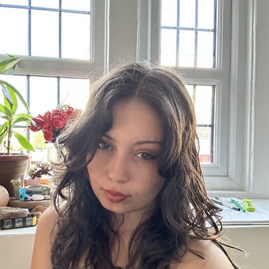 Denisa - Freelance Illustrator