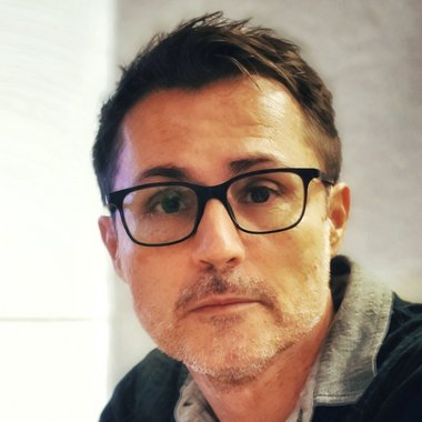 Angel H. - Freelance Graphic Designer