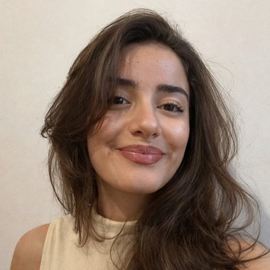 Maia D. - Freelance Project Manager