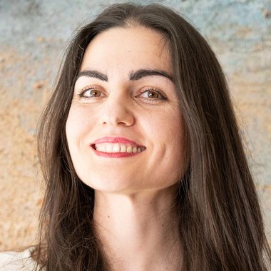 Elena G. - Freelance Illustrator