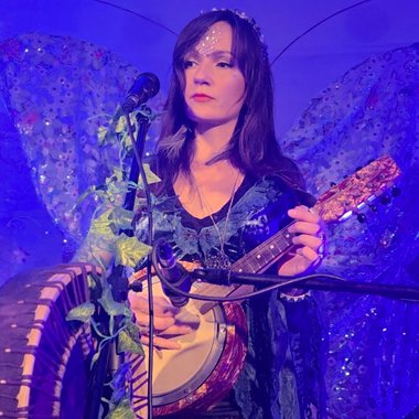 Rita R. - Freelance Music Producer