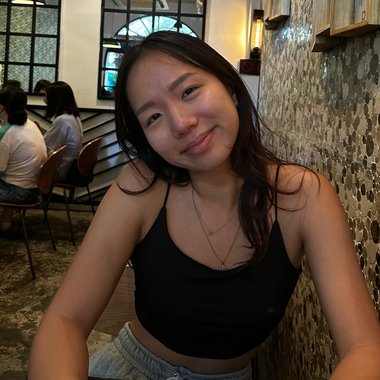Valencia Y. - Freelance Content Creator