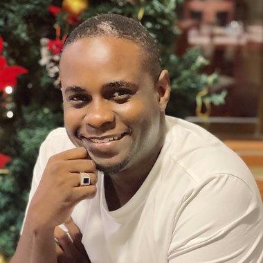 Eric D. - Freelance Web Designer